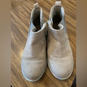 Stylish Girl’s Ankle Boots